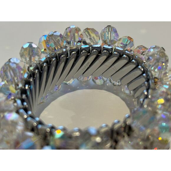 Vintage Aurora Borealis Cha Cha crystal expansion bracelet - Picture 3 of 3